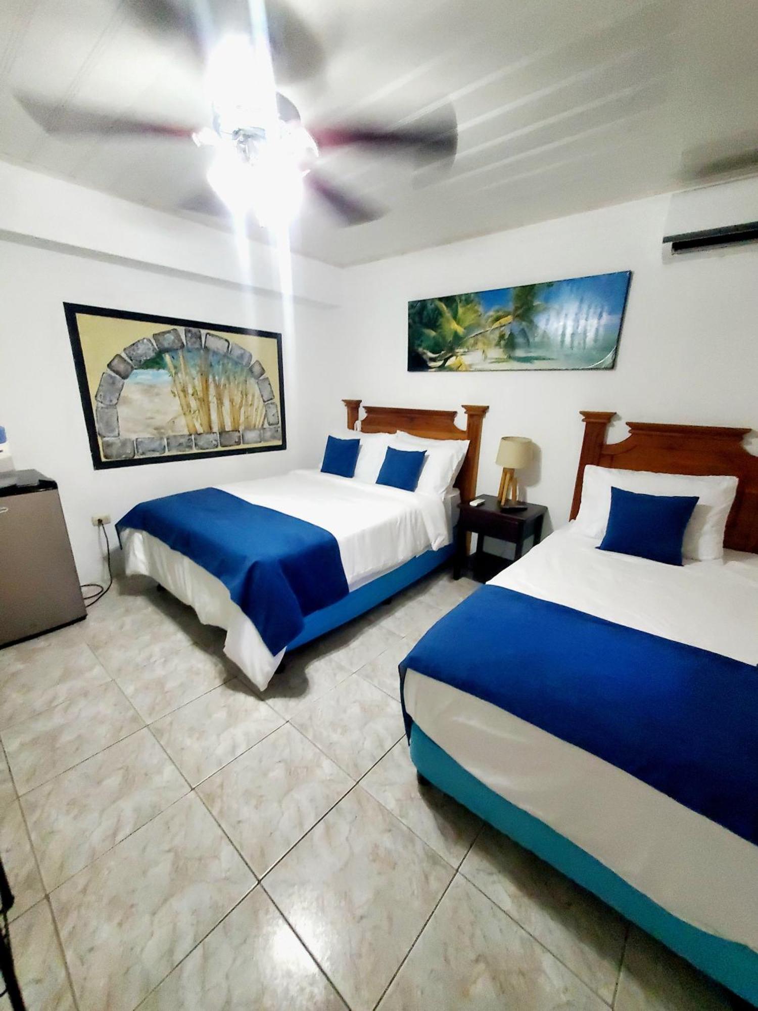 Hotel Villa Prats Manuel Antonio Habitación foto